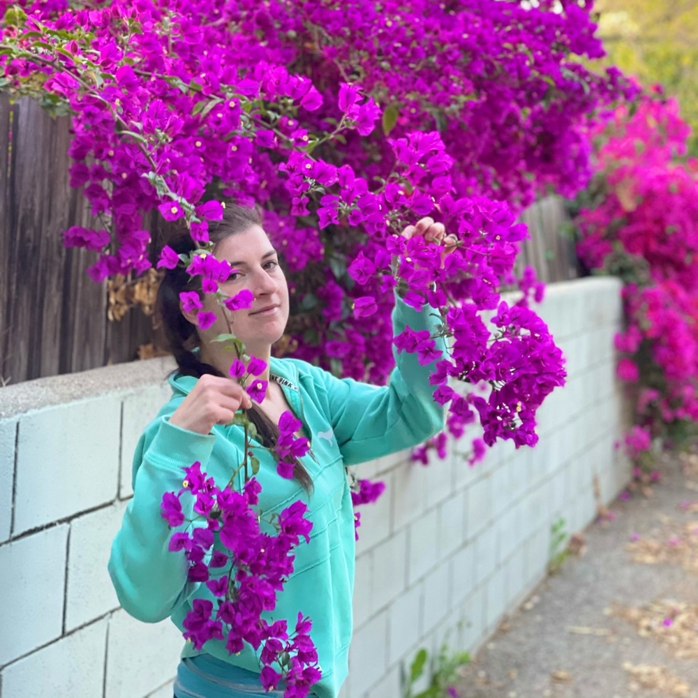 Meet your Posher, Laura